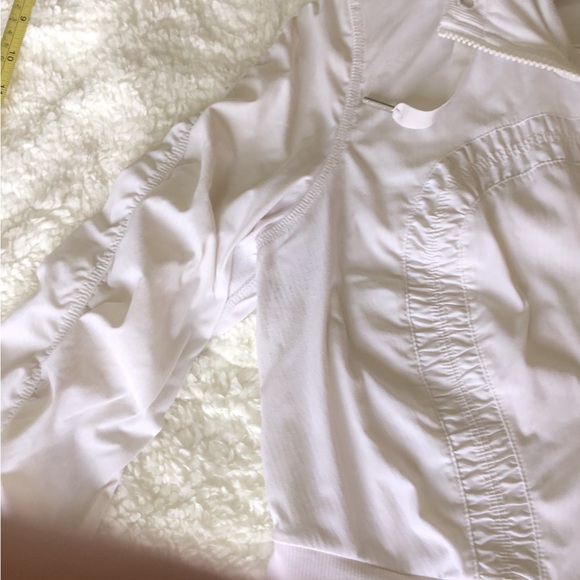 Lululemon Dance Studio Jacket Size 10 - Picture 3 of 6